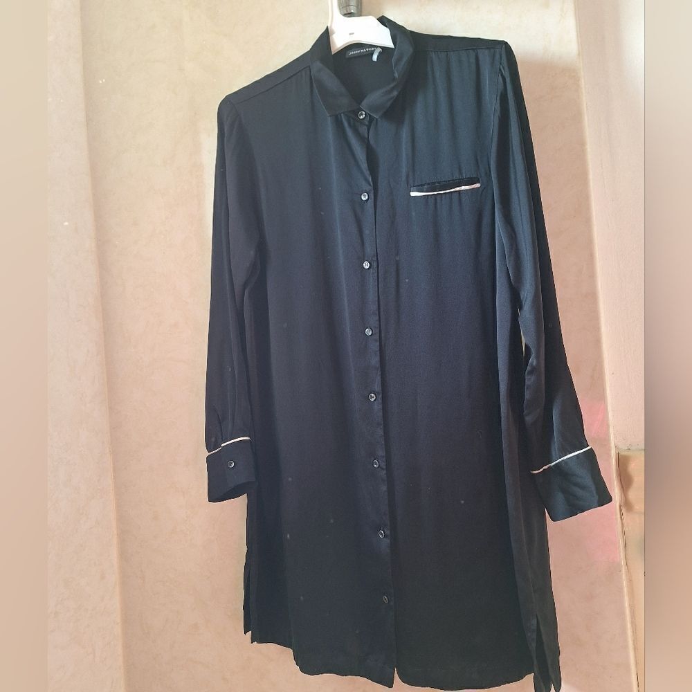 Josie Natori M Black silk Robe, tunic, shirt